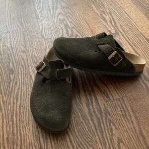 Boston Soft Footbed Suede Leather - Mocha